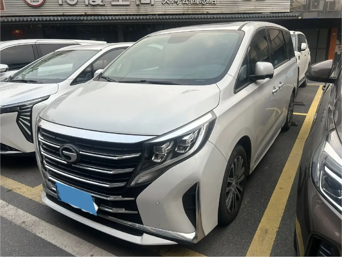 2023 GAC Trumpchi M8 2.0T 252HP L4 8AT,autocango,china used car exporter,china ev exporter,chinese used car exporter,chinese used ev exporter