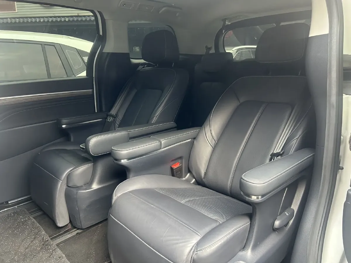 2023 GAC Trumpchi M8 2.0T 252HP L4 8AT,autocango,china used car exporter,china ev exporter,chinese used car exporter,chinese used ev exporter