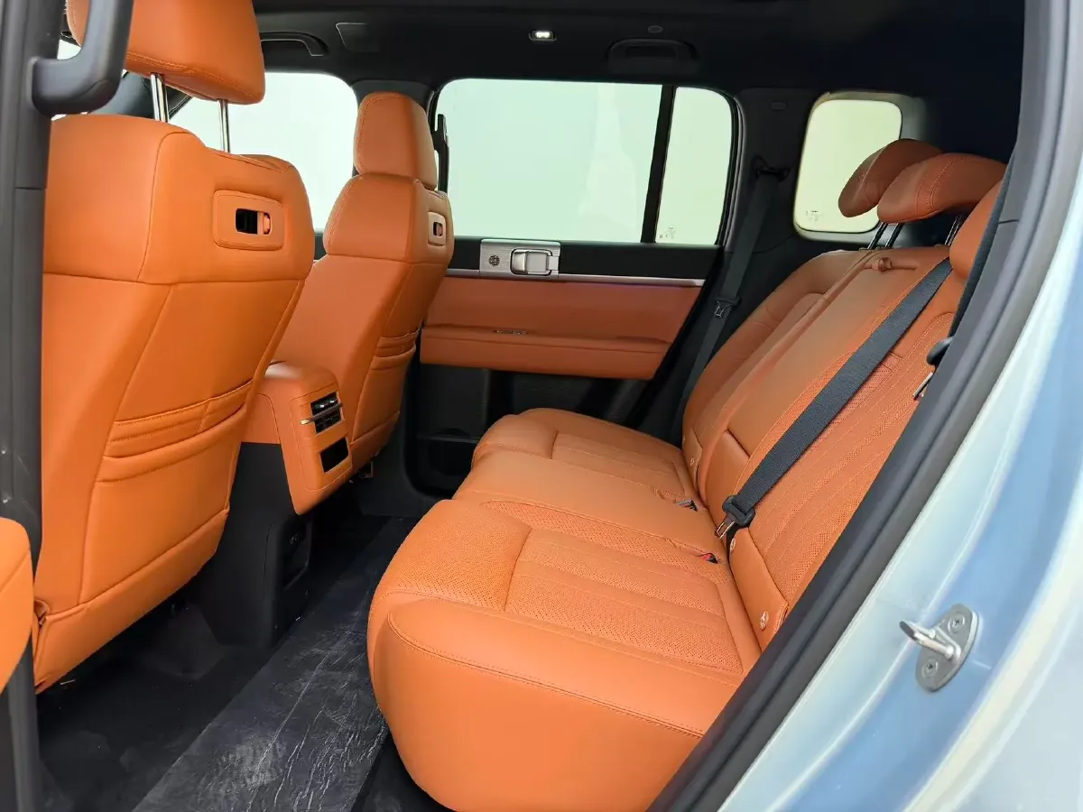 2025 FangChengBao Tai 7 1.5T 156HP L4 E-CVT PHEV,autocango,china used car exporter,china ev exporter,chinese used car exporter,chinese used ev exporter