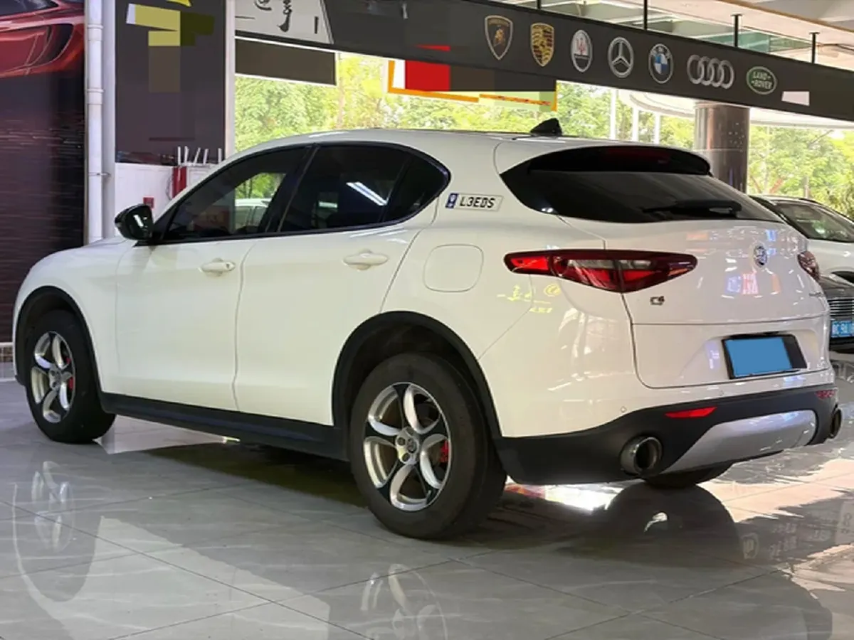 2017 Lexus NX 2.0T 238HP L4 6AT,autocango,china used car exporter,china ev exporter,chinese used car exporter,chinese used ev exporter