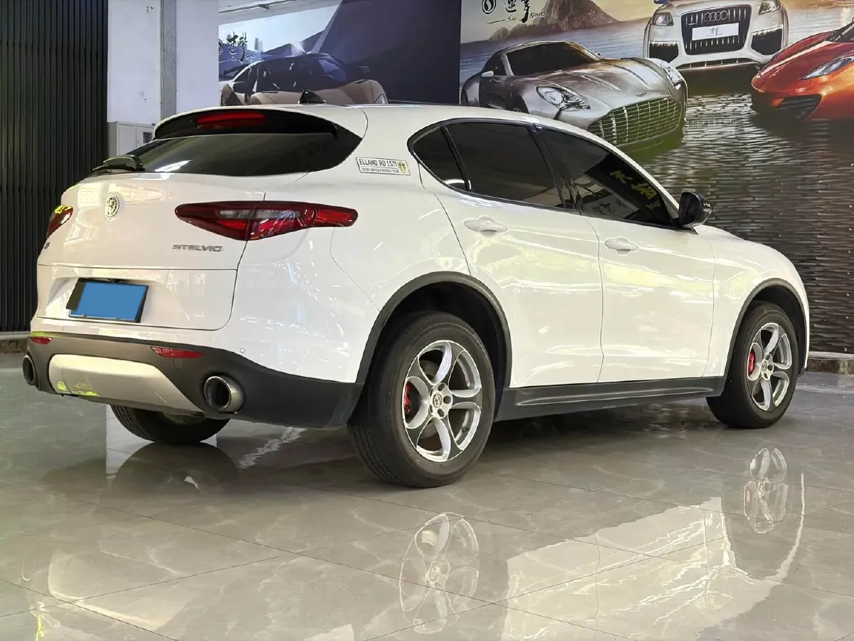 2017 Lexus NX 2.0T 238HP L4 6AT,autocango,china used car exporter,china ev exporter,chinese used car exporter,chinese used ev exporter