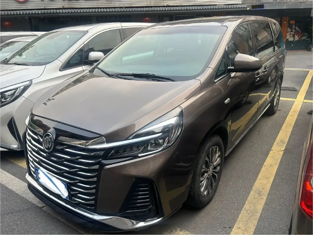 2023 Buick GL8 2.0T 237HP L4 9AT,autocango,china used car exporter,china ev exporter,chinese used car exporter,chinese used ev exporter