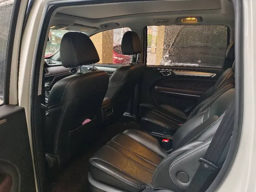 2021 GAC Trumpchi M6 1.5T 169HP L4 7DCT,autocango,china used car exporter,china ev exporter,chinese used car exporter,chinese used ev exporter