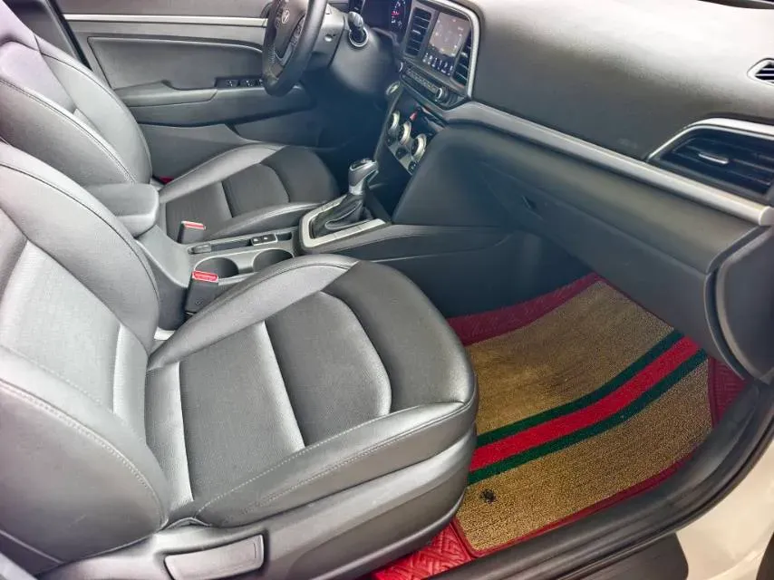 2020 Hyundai Elantra 1.5L 115HP L4 CVT,autocango,china used car exporter,china ev exporter,chinese used car exporter,chinese used ev exporter