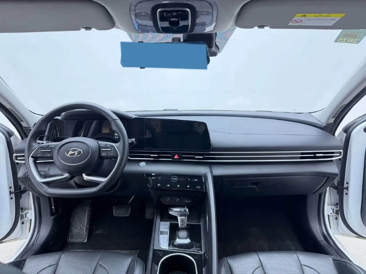 2022 Hyundai Elantra 1.5L 115HP L4 CVT,autocango,china used car exporter,china ev exporter,chinese used car exporter,chinese used ev exporter