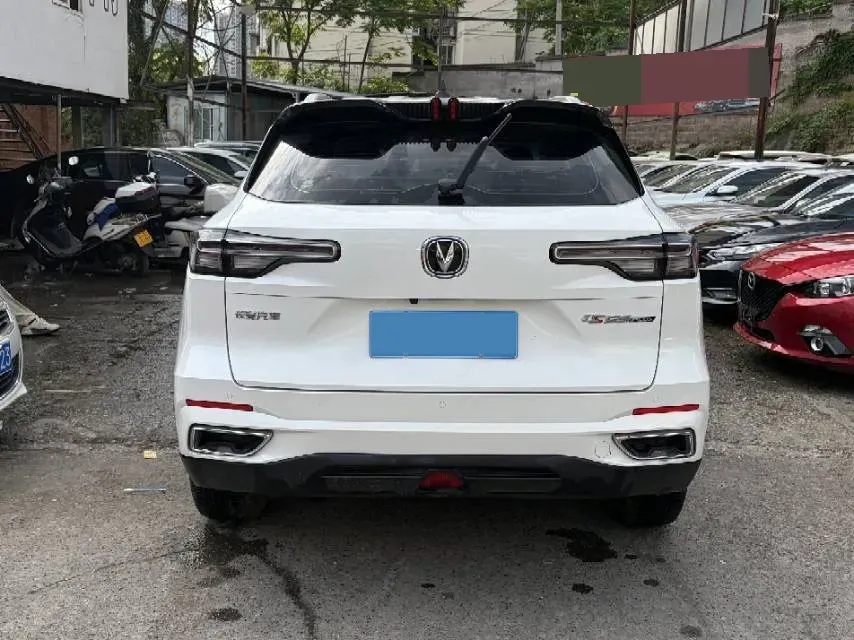 2022 ChangAn Oshan X7 Plus 1.5T 188HP L4 7DCT,autocango,china used car exporter,china ev exporter,chinese used car exporter,chinese used ev exporter