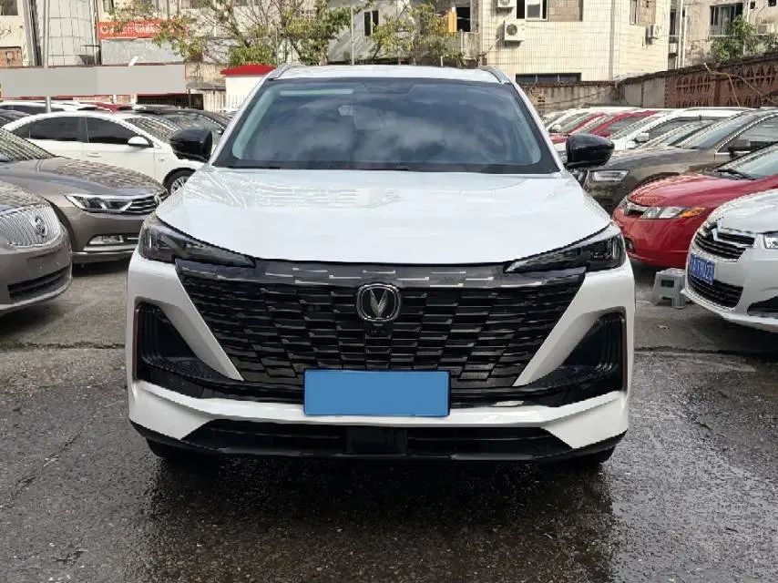 2022 ChangAn Oshan X7 Plus 1.5T 188HP L4 7DCT,autocango,china used car exporter,china ev exporter,chinese used car exporter,chinese used ev exporter