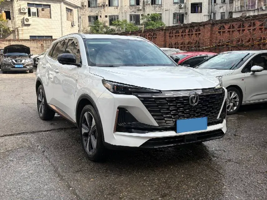 2022 ChangAn Oshan X7 Plus 1.5T 188HP L4 7DCT,autocango,china used car exporter,china ev exporter,chinese used car exporter,chinese used ev exporter