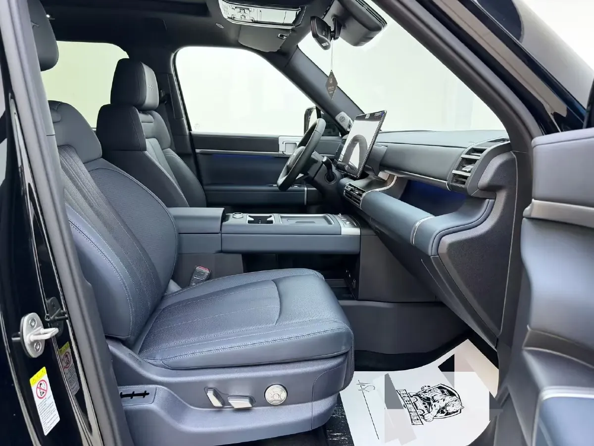 2025 FangChengBao Tai 7 1.5T 156HP L4 E-CVT PHEV,autocango,china used car exporter,china ev exporter,chinese used car exporter,chinese used ev exporter