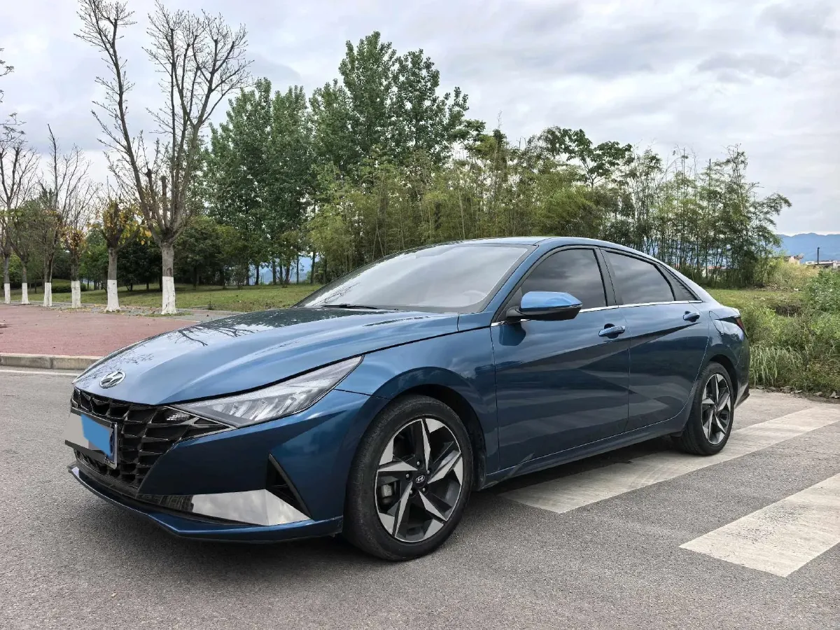 2021 Hyundai Elantra 1.5L 115HP L4 CVT,autocango,china used car exporter,china ev exporter,chinese used car exporter,chinese used ev exporter