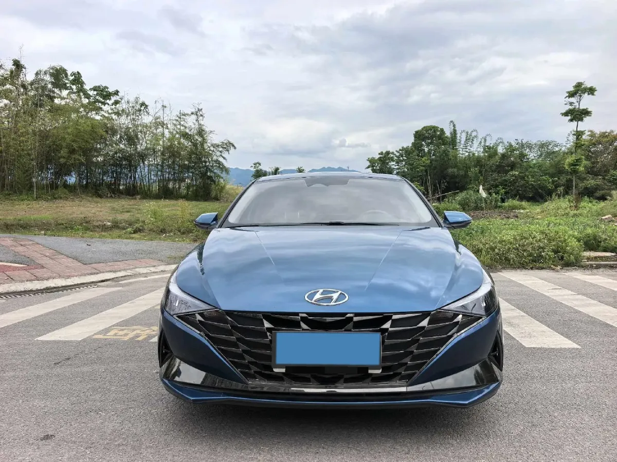 2021 Hyundai Elantra 1.5L 115HP L4 CVT,autocango,china used car exporter,china ev exporter,chinese used car exporter,chinese used ev exporter