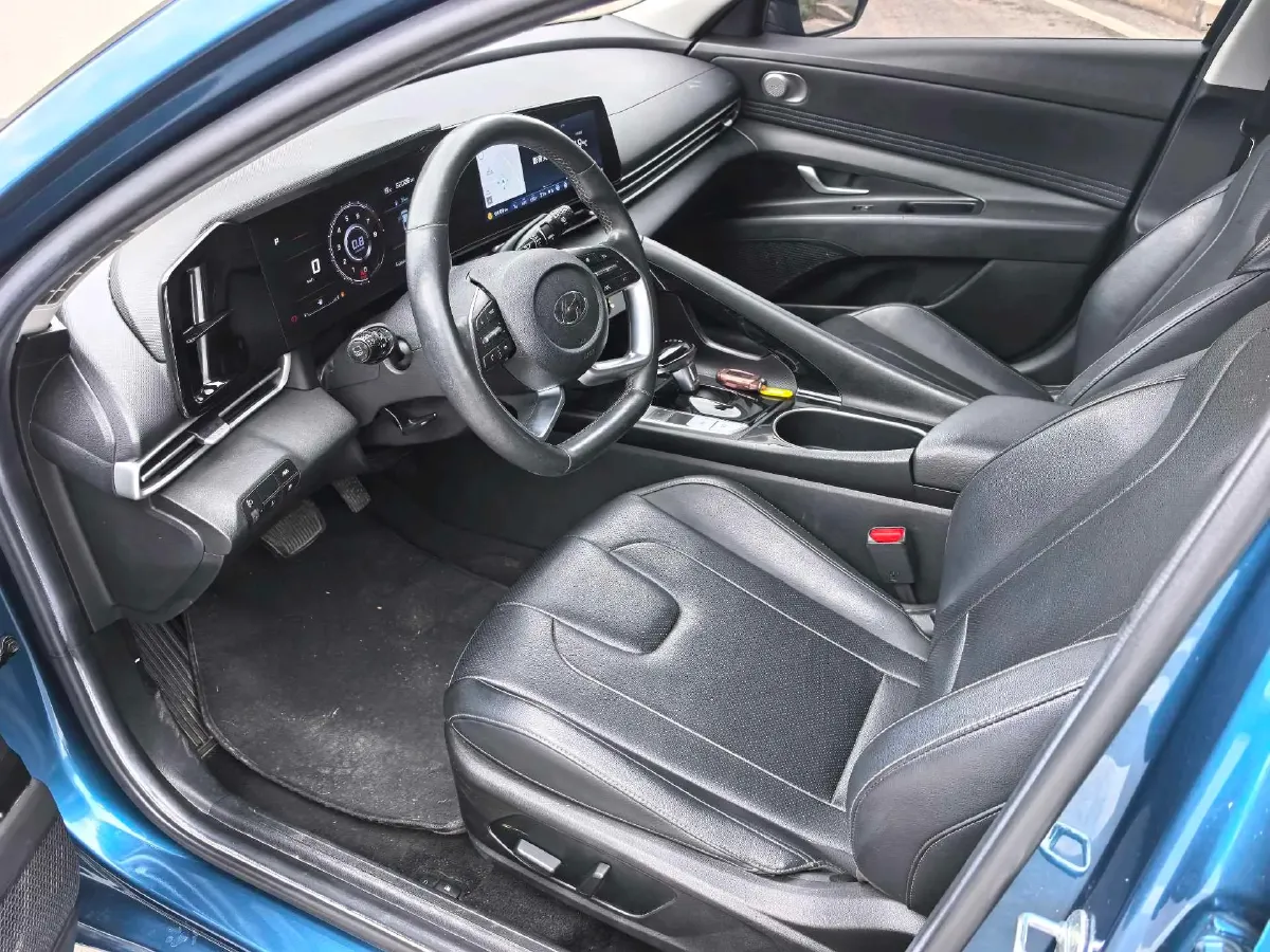 2021 Hyundai Elantra 1.5L 115HP L4 CVT,autocango,china used car exporter,china ev exporter,chinese used car exporter,chinese used ev exporter