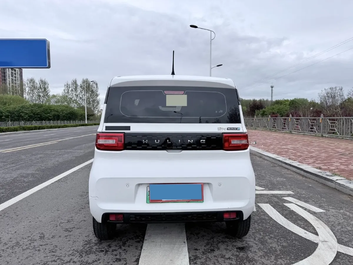 2021 WuLing HongGuang MINI EV BEV 9.3KWH,autocango,china used car exporter,china ev exporter,chinese used car exporter,chinese used ev exporter