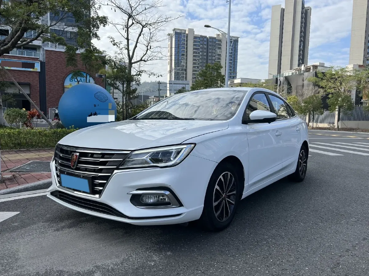 2020 Roewe i5 1.5L 120HP L4 CVT,autocango,china used car exporter,china ev exporter,chinese used car exporter,chinese used ev exporter