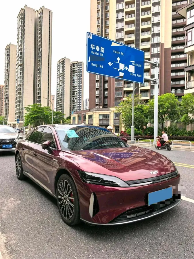 2025 Fulwin FulwinA9L 1.5T 156HP L4 1DHT PHEV,autocango,china used car exporter,china ev exporter,chinese used car exporter,chinese used ev exporter