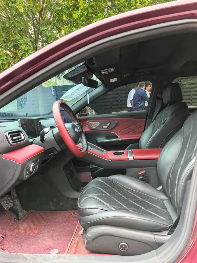 2025 Fulwin FulwinA9L 1.5T 156HP L4 1DHT PHEV,autocango,china used car exporter,china ev exporter,chinese used car exporter,chinese used ev exporter