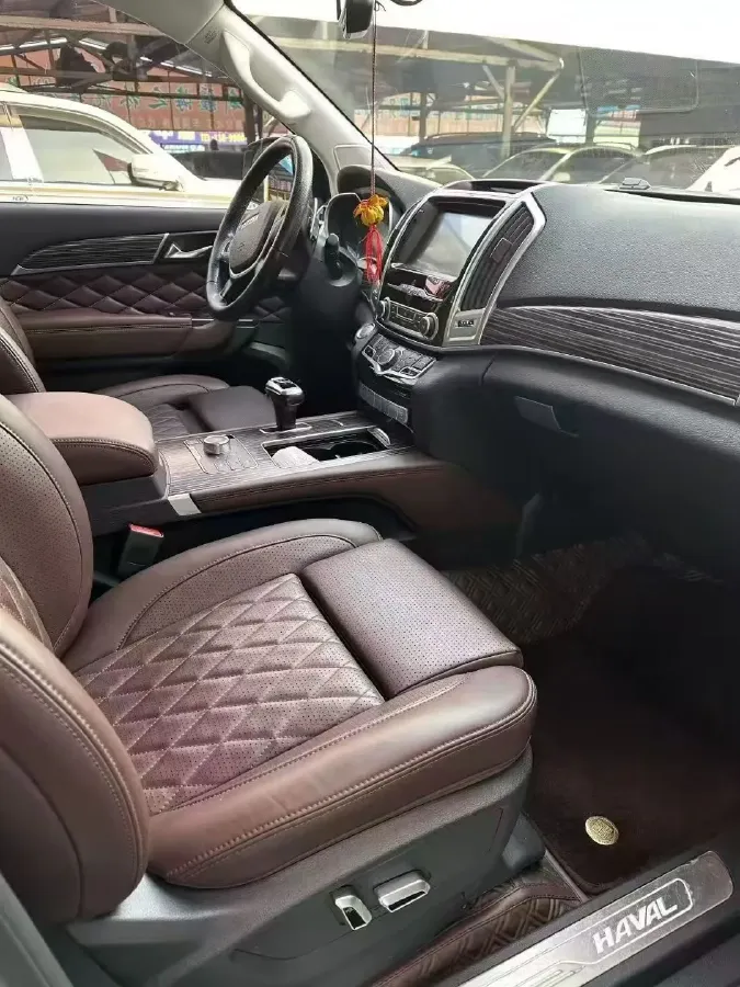 2021 Haval H6 2.0T 211HP L4 7DCT,autocango,china used car exporter,china ev exporter,chinese used car exporter,chinese used ev exporter