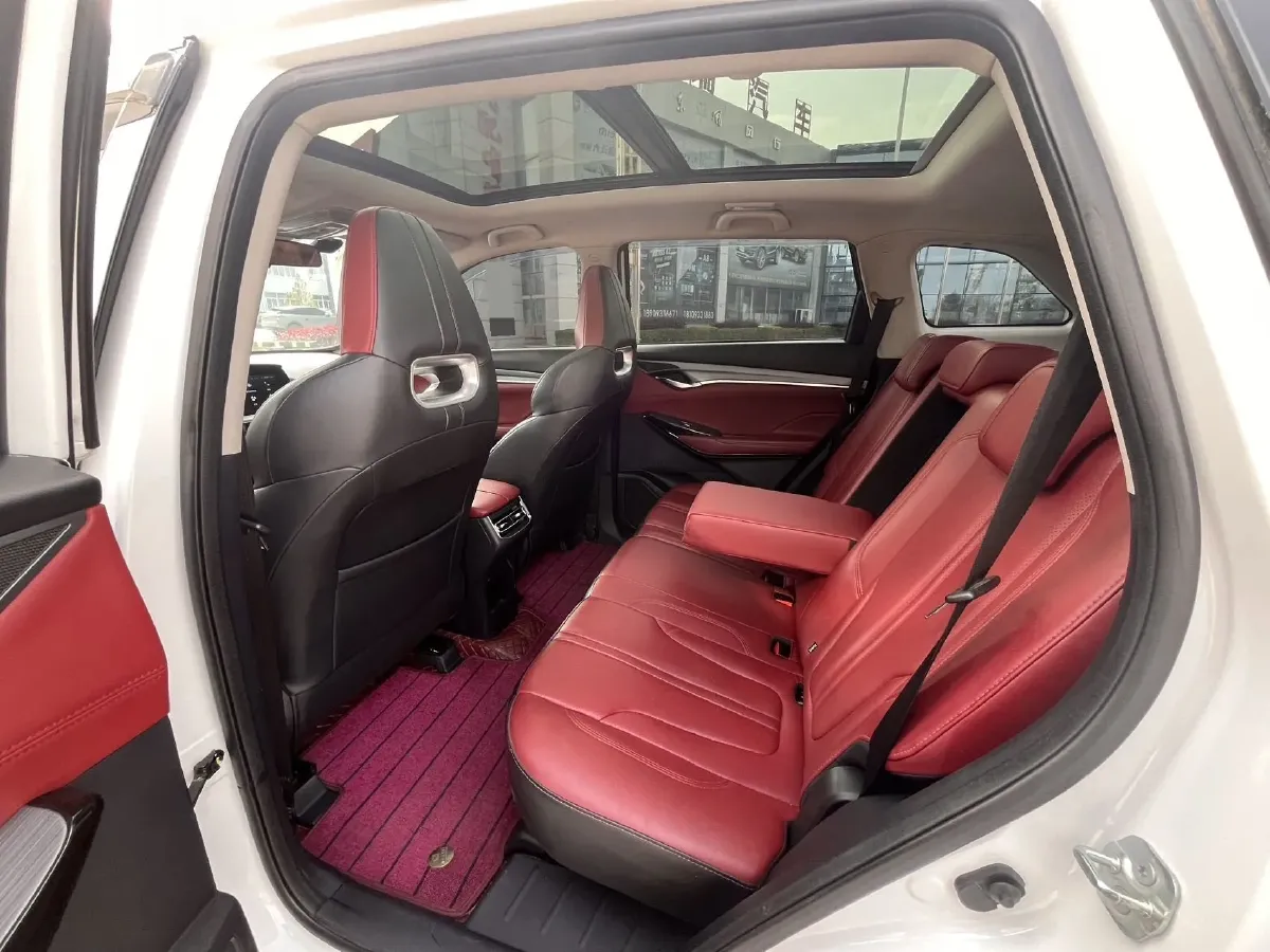 2021 ChangAn CS75 Plus 1.5T 178HP L4 6AT,autocango,china used car exporter,china ev exporter,chinese used car exporter,chinese used ev exporter