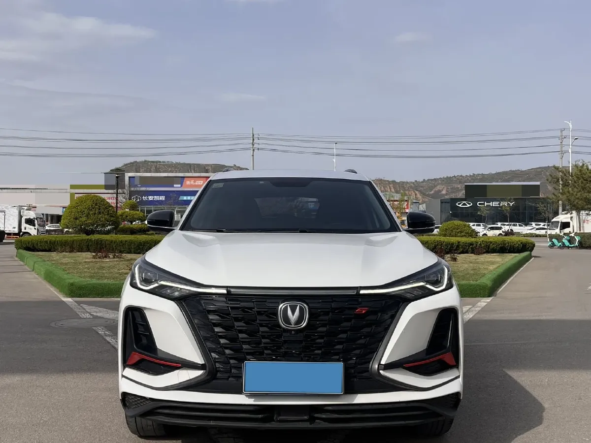 2021 ChangAn CS75 Plus 1.5T 178HP L4 6AT,autocango,china used car exporter,china ev exporter,chinese used car exporter,chinese used ev exporter