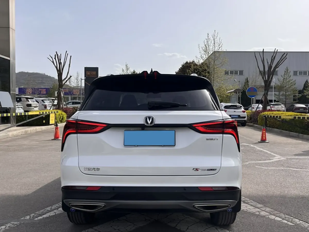 2021 ChangAn CS75 Plus 1.5T 178HP L4 6AT,autocango,china used car exporter,china ev exporter,chinese used car exporter,chinese used ev exporter