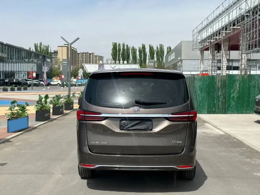 2022 Buick GL8 2.0T 237HP L4 9AT,autocango,china used car exporter,china ev exporter,chinese used car exporter,chinese used ev exporter