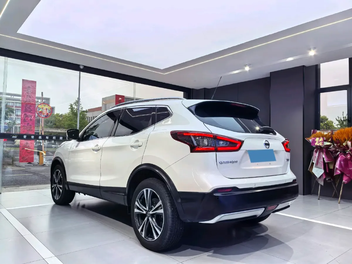 2022 Nissan Qashqai 2.0L 151HP L4 CVT,autocango,china used car exporter,china ev exporter,chinese used car exporter,chinese used ev exporter
