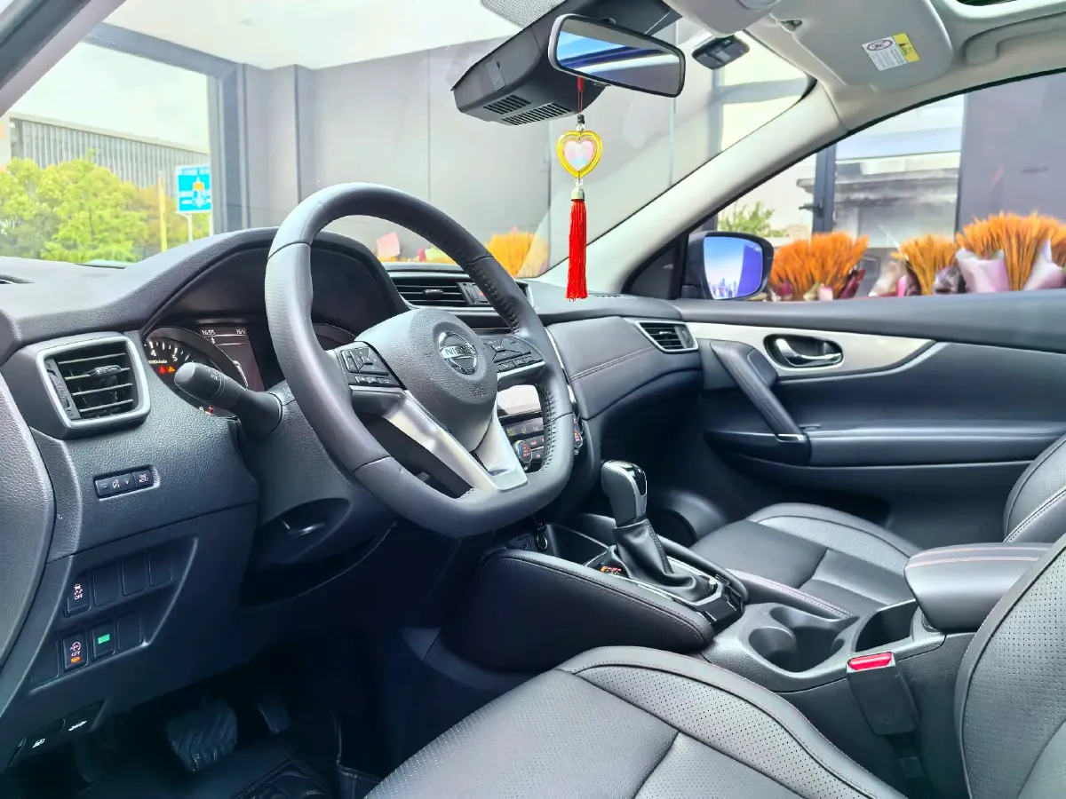 2022 Nissan Qashqai 2.0L 151HP L4 CVT,autocango,china used car exporter,china ev exporter,chinese used car exporter,chinese used ev exporter