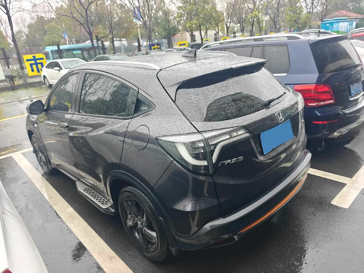 2022 Honda Vezel 1.5L 131HP L4 CVT,autocango,china used car exporter,china ev exporter,chinese used car exporter,chinese used ev exporter