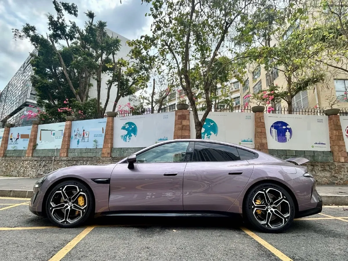 2024 MI SU7 BEV 101KWH,autocango,china used car exporter,china ev exporter,chinese used car exporter,chinese used ev exporter