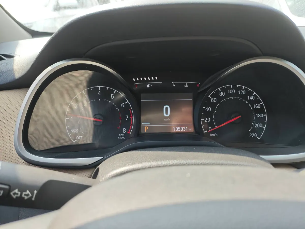 2022 Chevrolet Monza 1.5L 113HP L4 6AT,autocango,china used car exporter,china ev exporter,chinese used car exporter,chinese used ev exporter