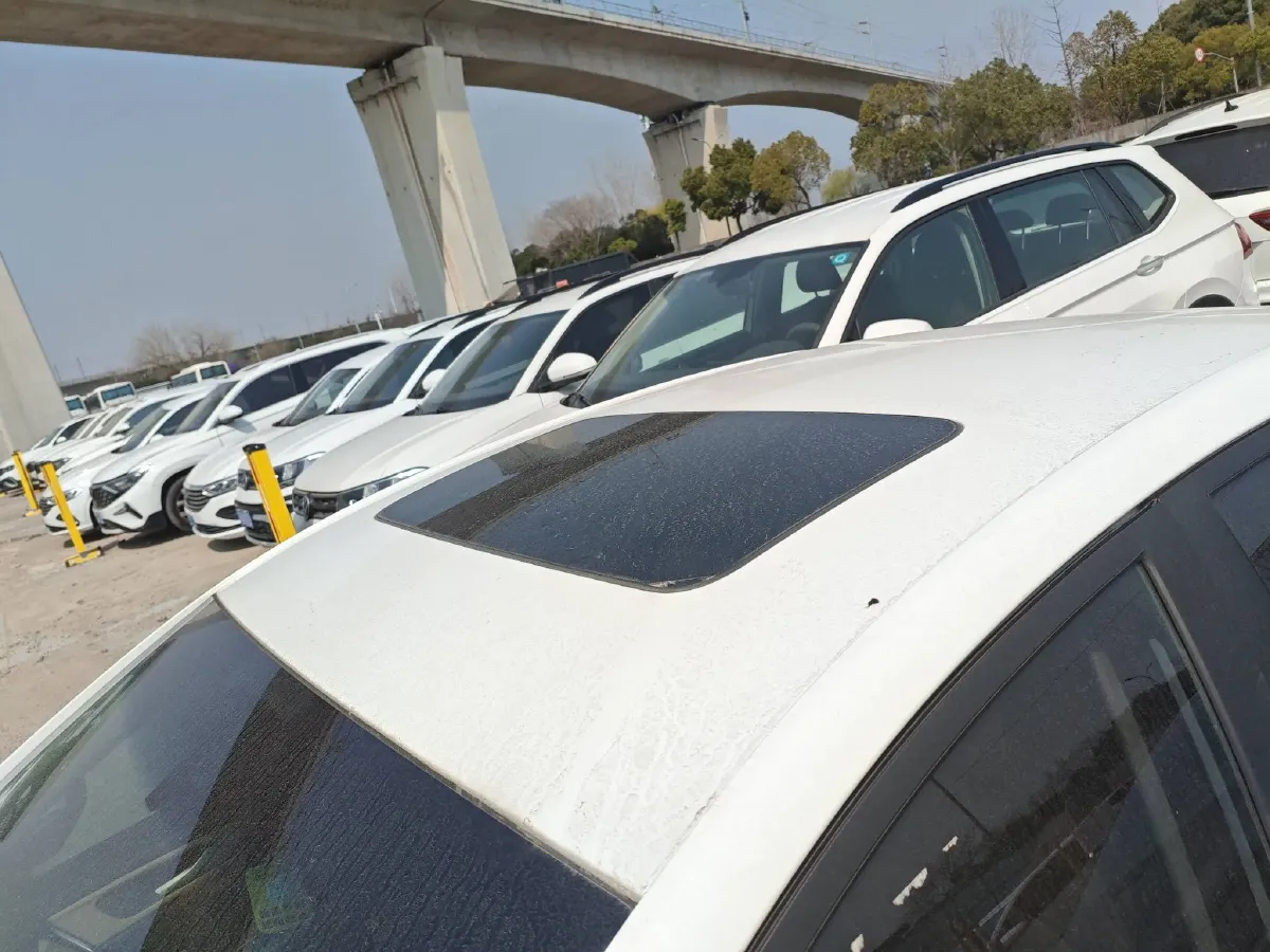 2022 Chevrolet Monza 1.5L 113HP L4 6AT,autocango,china used car exporter,china ev exporter,chinese used car exporter,chinese used ev exporter