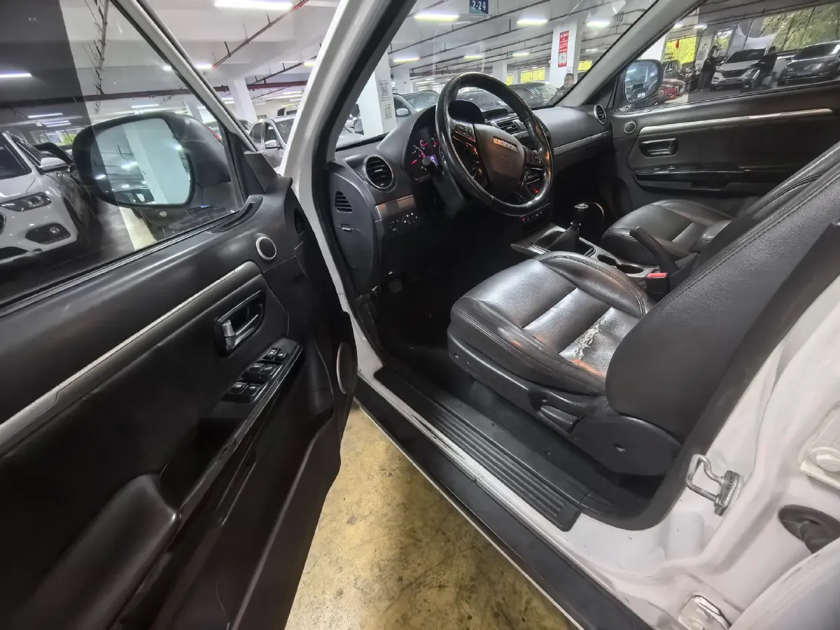 2018 Haval H5 Class 2.0T 190HP L4 6MT,autocango,china used car exporter,china ev exporter,chinese used car exporter,chinese used ev exporter