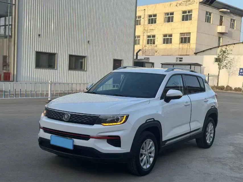 2019 ChangAn CS35 Plus 1.6L 128HP L4 6AT,autocango,china used car exporter,china ev exporter,chinese used car exporter,chinese used ev exporter