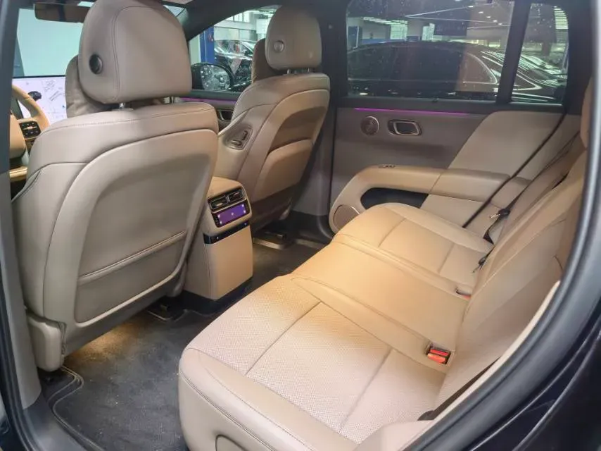 2025 Li i6 BEV,autocango,china used car exporter,china ev exporter,chinese used car exporter,chinese used ev exporter