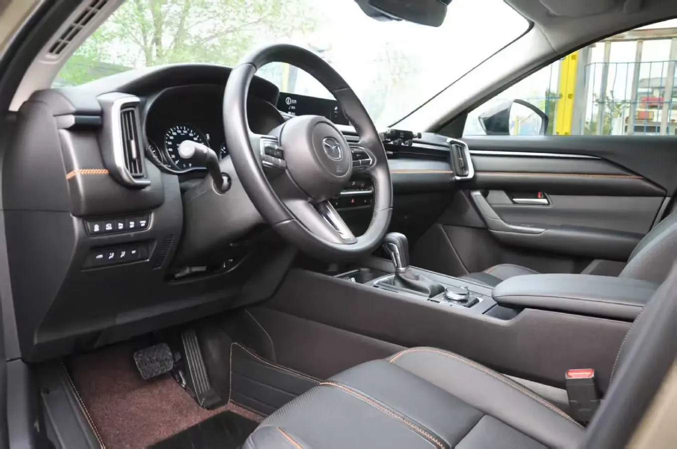 2023 Mazda CX-50 2.0L 155HP L4 6AT,autocango,china used car exporter,china ev exporter,chinese used car exporter,chinese used ev exporter