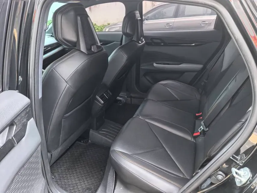 2022 ChangAn UNI-V 1.5T 188HP L4 7DCT,autocango,china used car exporter,china ev exporter,chinese used car exporter,chinese used ev exporter