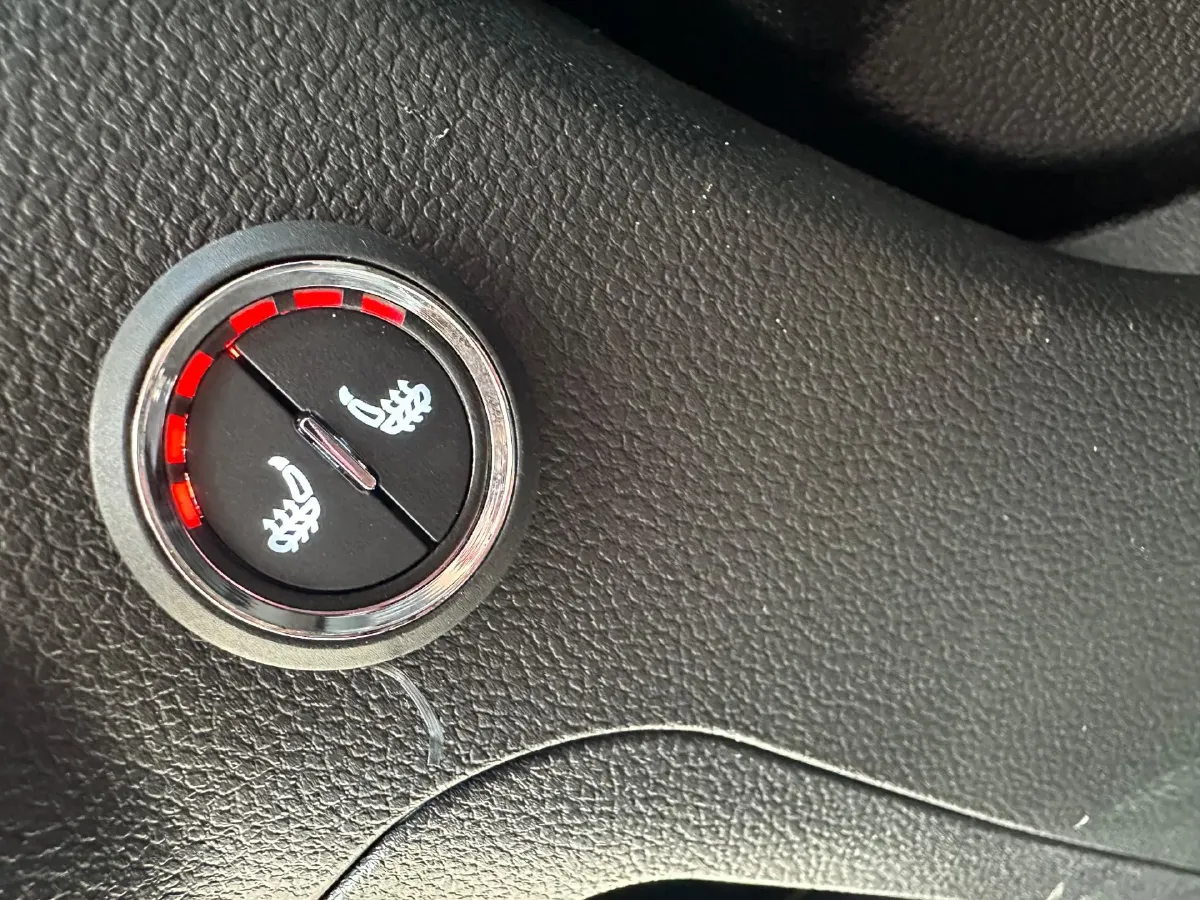 2021 Haval Jolion 1.5T 150HP L4 7DCT,autocango,china used car exporter,china ev exporter,chinese used car exporter,chinese used ev exporter