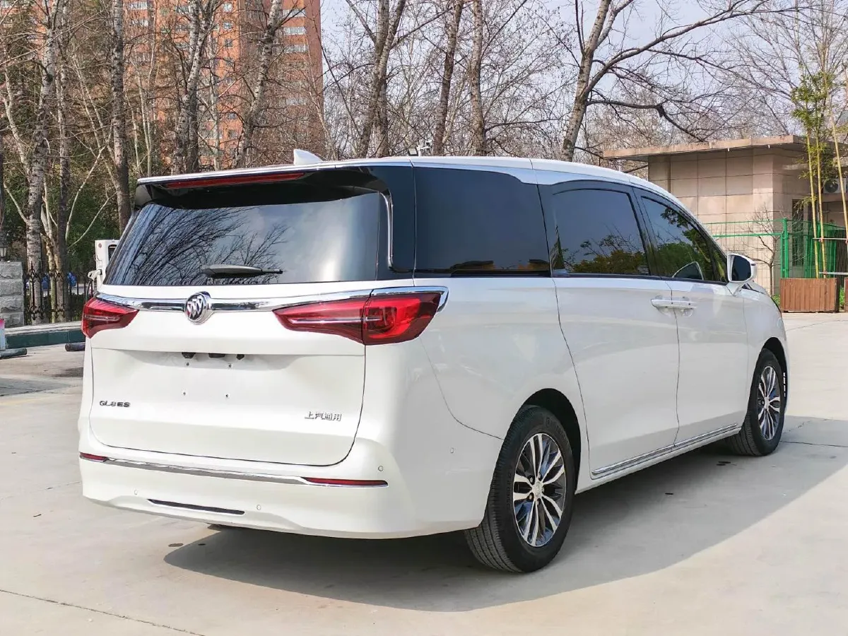 2023 Buick GL8 2.0T 237HP L4 9AT,autocango,china used car exporter,china ev exporter,chinese used car exporter,chinese used ev exporter