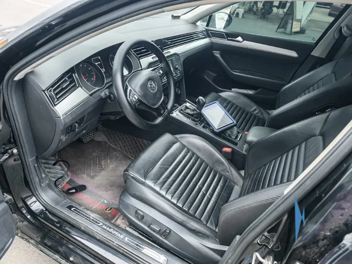 2018 Volkswagen Magotan 1.8T 180HP L4 7DCT,autocango,china used car exporter,china ev exporter,chinese used car exporter,chinese used ev exporter