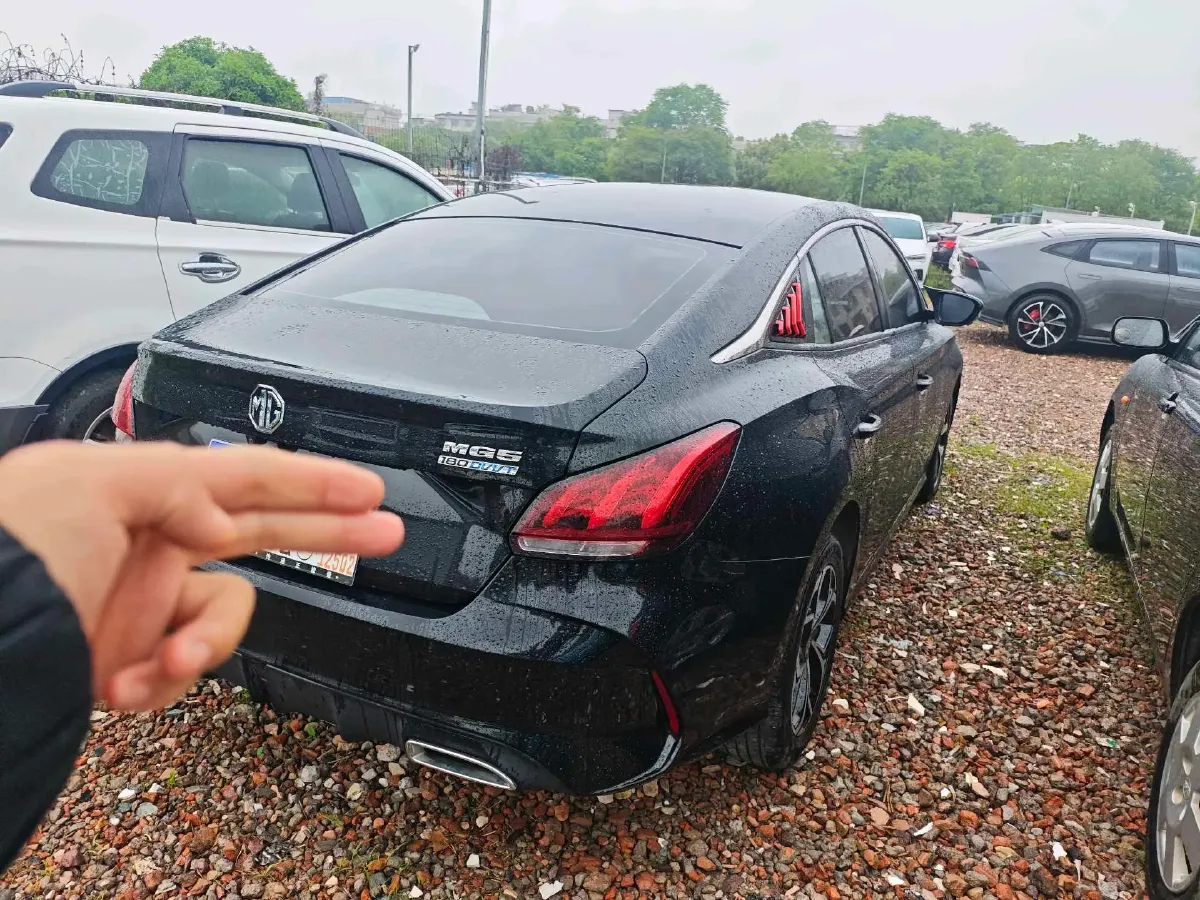 2022 MG 5 1.5L 120HP L4 CVT,autocango,china used car exporter,china ev exporter,chinese used car exporter,chinese used ev exporter