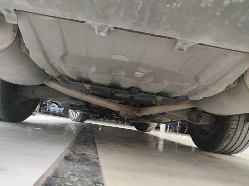 2019 HongQi H7 1.8T 188HP L4 6AT,autocango,china used car exporter,china ev exporter,chinese used car exporter,chinese used ev exporter