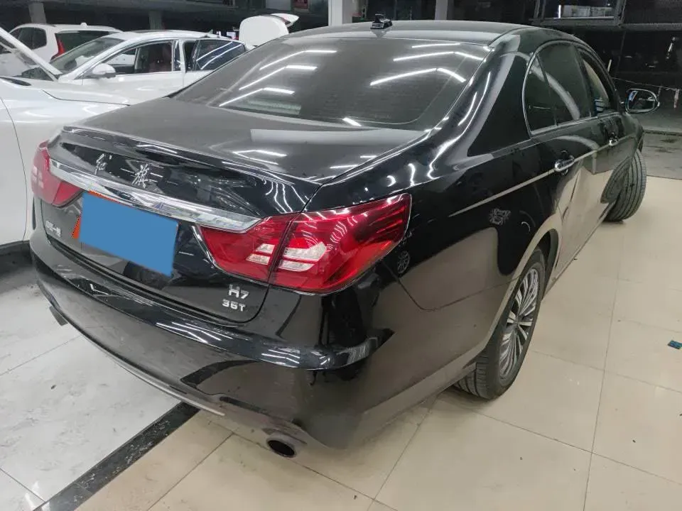 2019 HongQi H7 1.8T 188HP L4 6AT,autocango,china used car exporter,china ev exporter,chinese used car exporter,chinese used ev exporter
