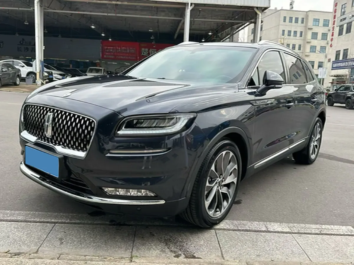 2021 Lincoln Nautilus 2.0T 245HP L4 8AT,autocango,china used car exporter,china ev exporter,chinese used car exporter,chinese used ev exporter