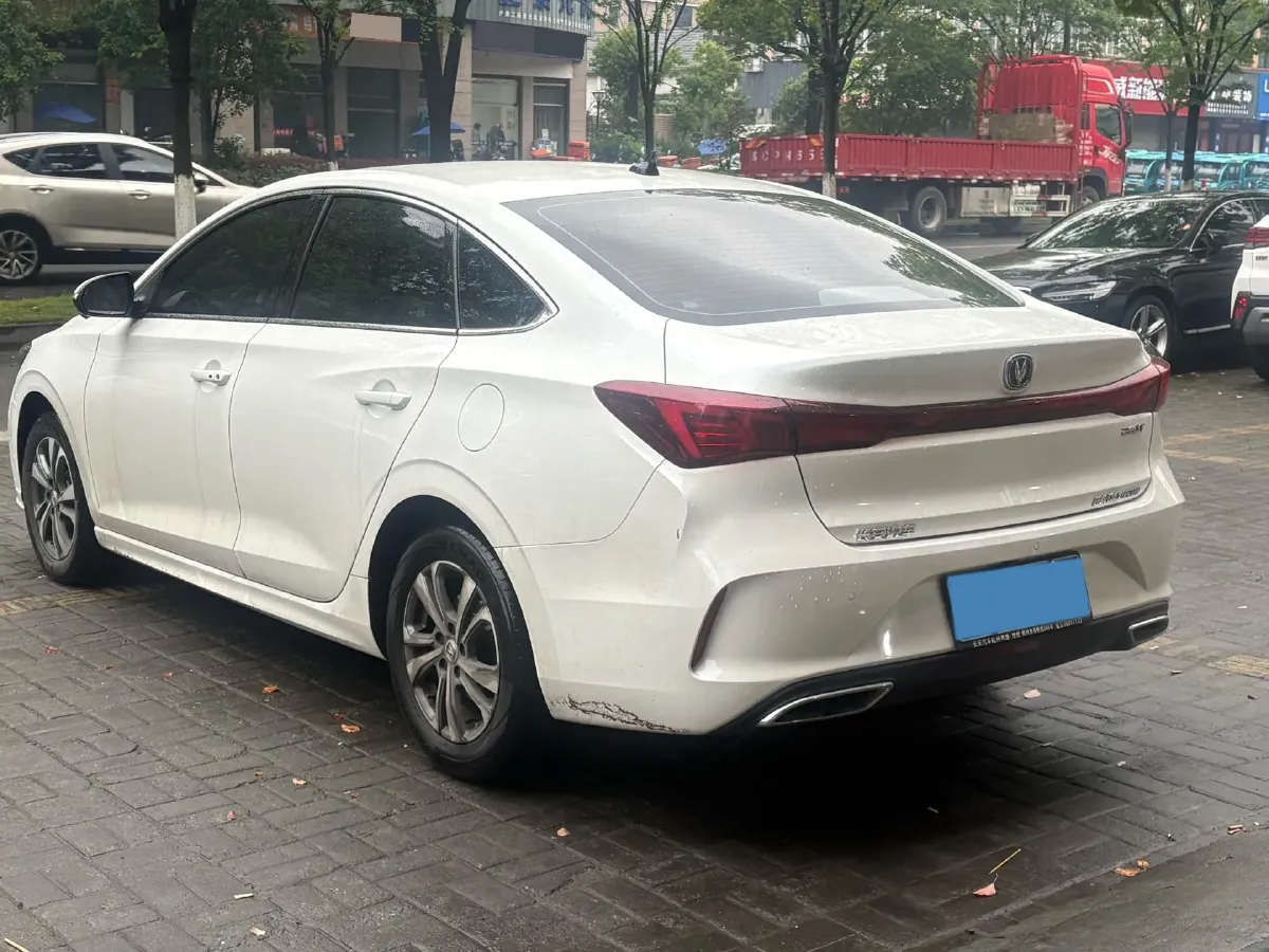 2024 ChangAn Eado 1.4T 160HP L4 7DCT,autocango,china used car exporter,china ev exporter,chinese used car exporter,chinese used ev exporter