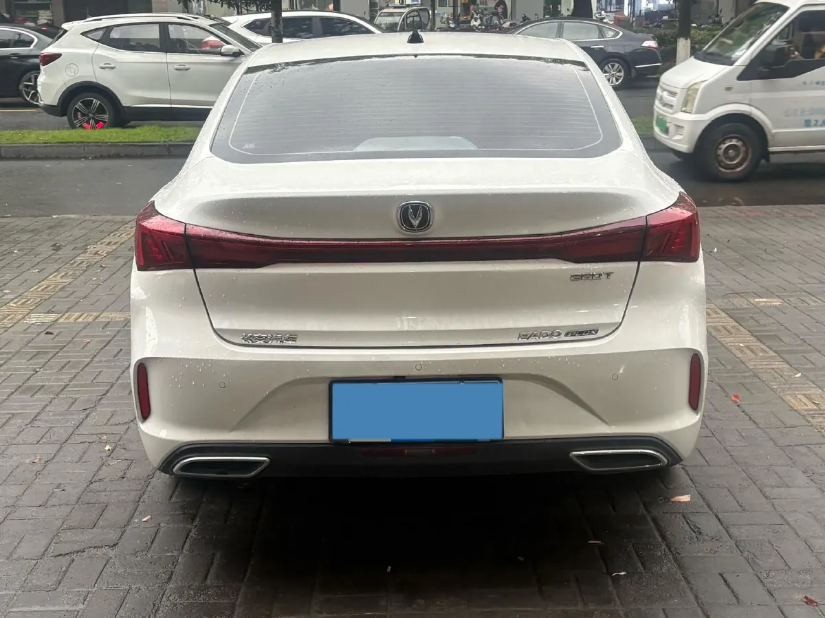 2024 ChangAn Eado 1.4T 160HP L4 7DCT,autocango,china used car exporter,china ev exporter,chinese used car exporter,chinese used ev exporter