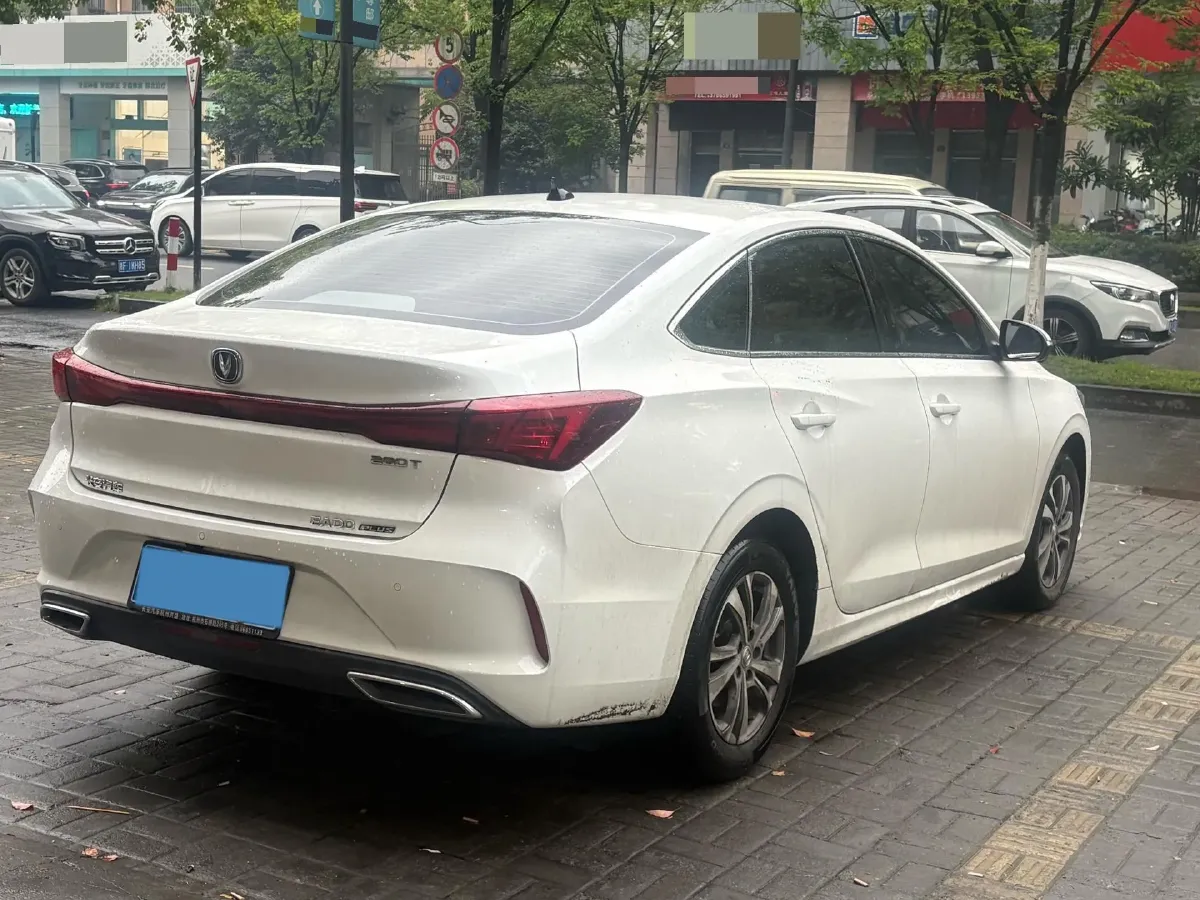 2024 ChangAn Eado 1.4T 160HP L4 7DCT,autocango,china used car exporter,china ev exporter,chinese used car exporter,chinese used ev exporter