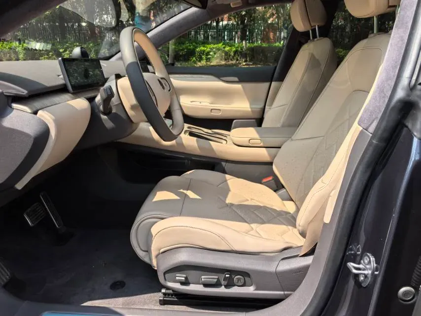 2021 Volkswagen ID.6 Crozz BEV 84.8KWH,autocango,china used car exporter,china ev exporter,chinese used car exporter,chinese used ev exporter