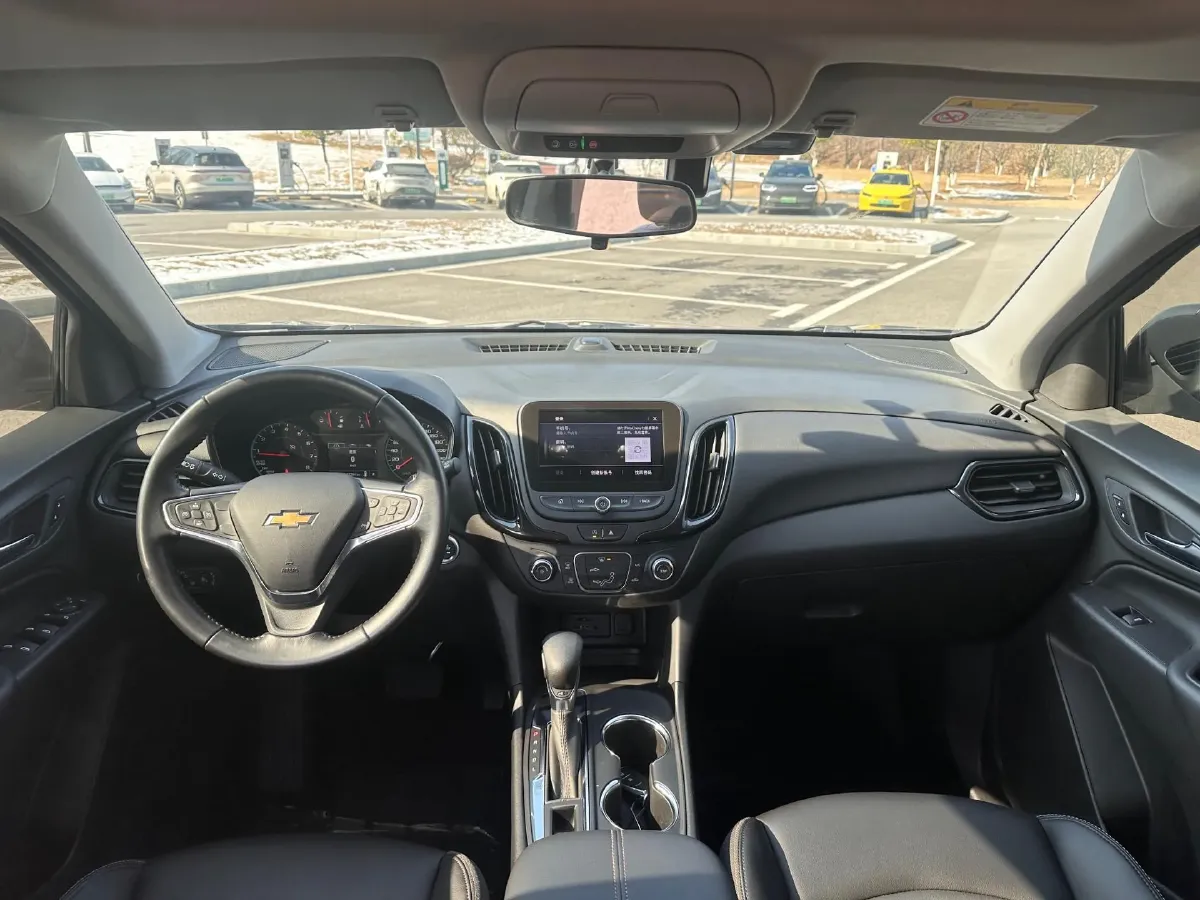 2022 Chevrolet Equinox 1.5T 169HP L4 6AT,autocango,china used car exporter,china ev exporter,chinese used car exporter,chinese used ev exporter