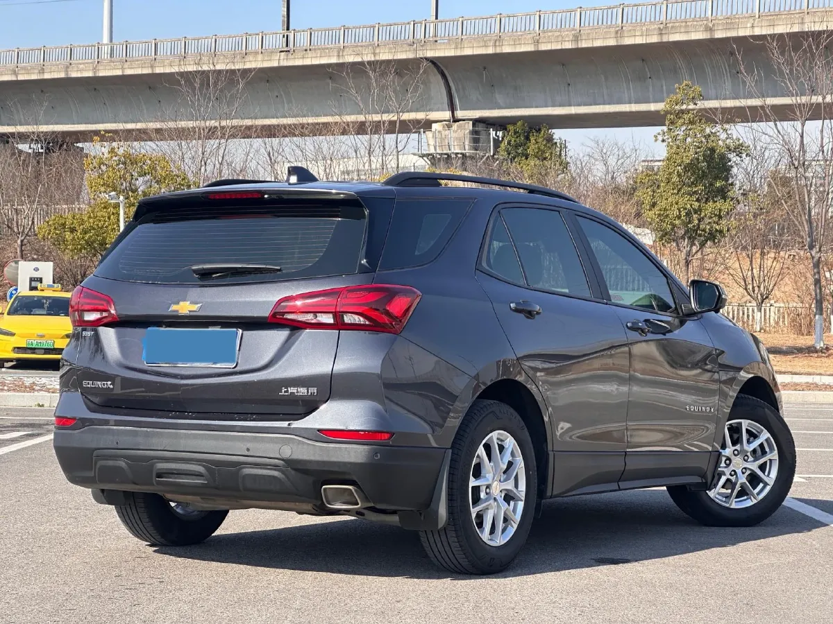 2022 Chevrolet Equinox 1.5T 169HP L4 6AT,autocango,china used car exporter,china ev exporter,chinese used car exporter,chinese used ev exporter