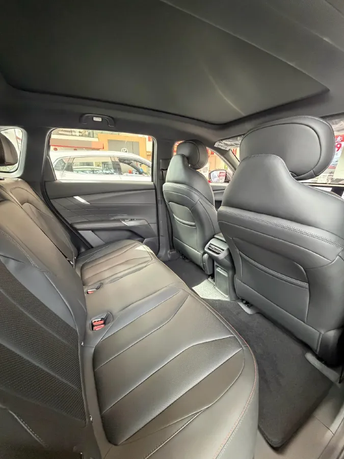 2025 ChangAn CS75 Plus 1.5T 192HP L4 8AT,autocango,china used car exporter,china ev exporter,chinese used car exporter,chinese used ev exporter